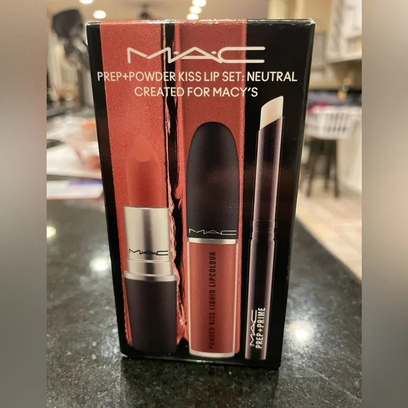 NEW NWT, MAC Prep + Powder Kiss Lip 3 Piece Set : Neutral, Created for Macy’s - Picture 4 of 7